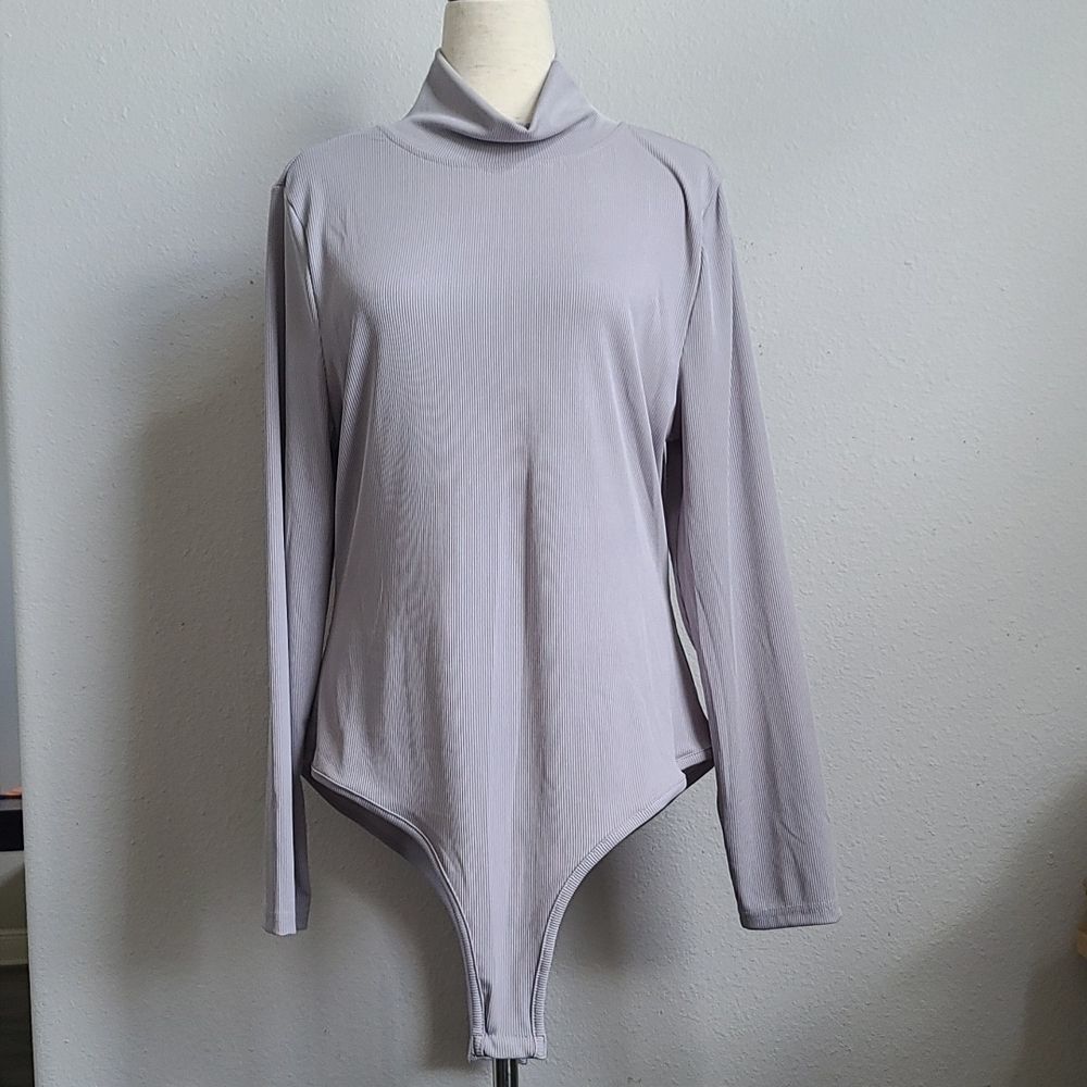PLUS SIZE SHEIN WOMAN'S BODYSUIT